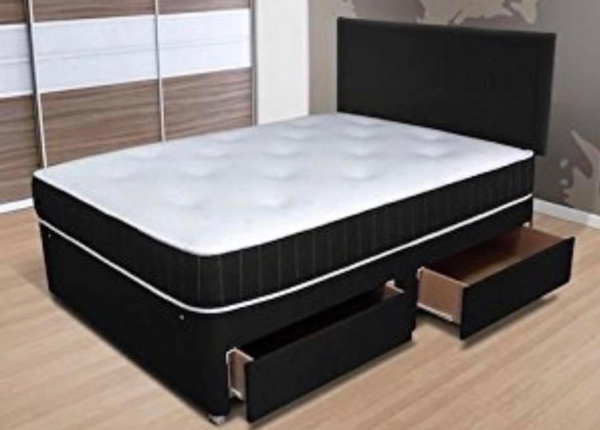 RoseWood Vertical Lined Divan bed