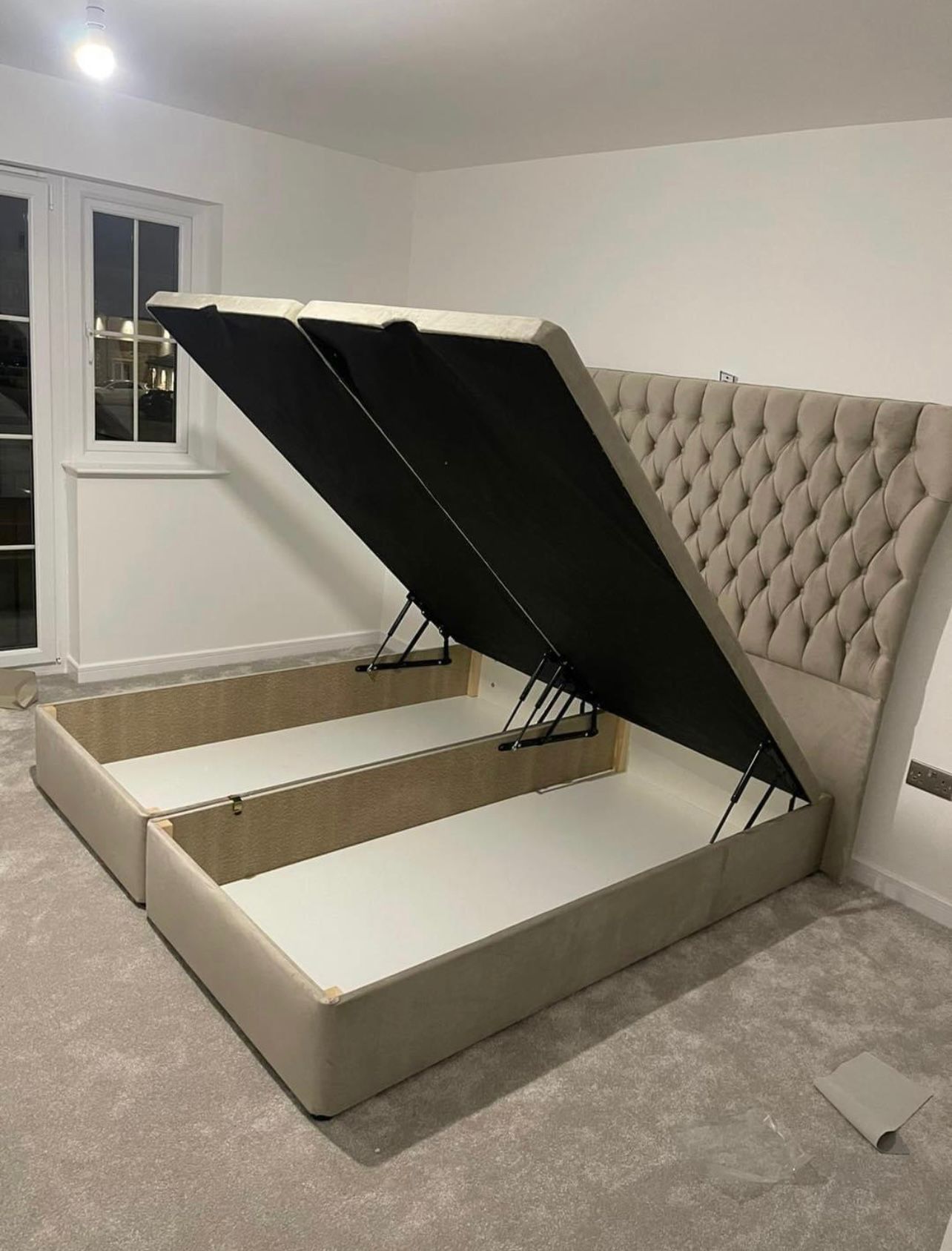 Willow Chesterfield Ottoman Divan Bed